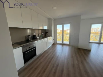 Apartamento T2 para Venda em Carcavelos e Parede