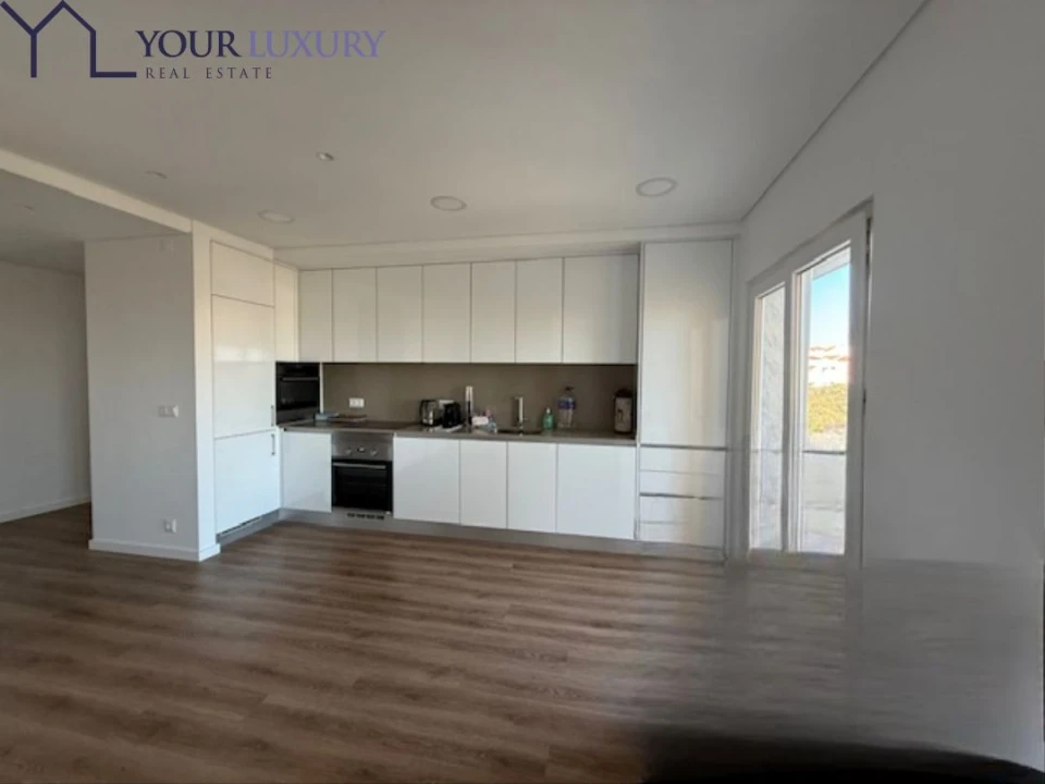 Apartamento T2 para Venda em Carcavelos e Parede Foto 3