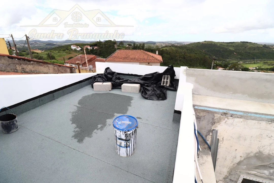 Moradia T2 para Venda em Santa Maria, São Pedro e Matacães Foto 28
