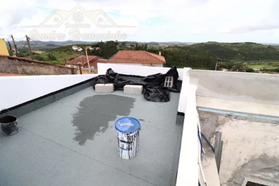 Moradia T2 para Venda em Santa Maria, São Pedro e Matacães