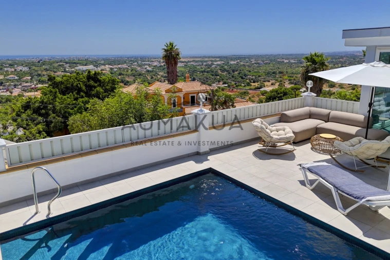 Moradia T4 para Venda em Loule (São Sebastião) Foto 9