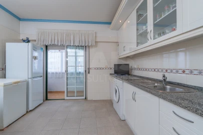 Apartamento T3 para Venda em Samora Correia