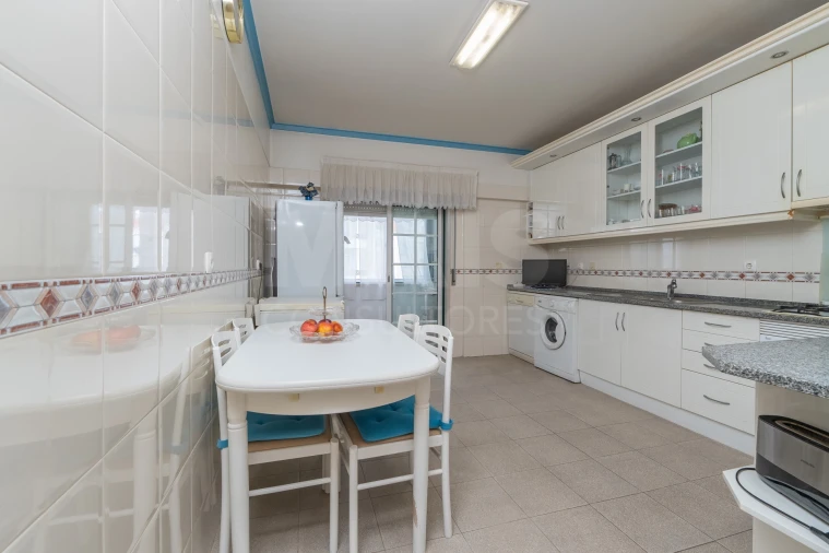 Apartamento T3 para Venda em Samora Correia Foto 3