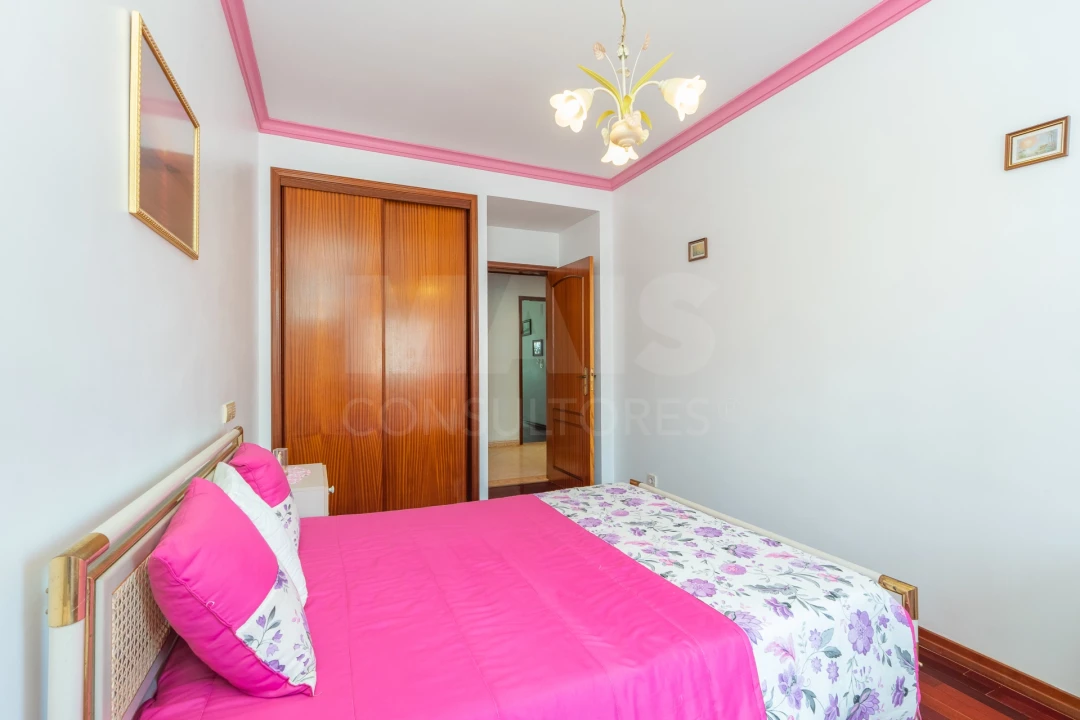 Apartamento T3 para Venda em Samora Correia Foto 11