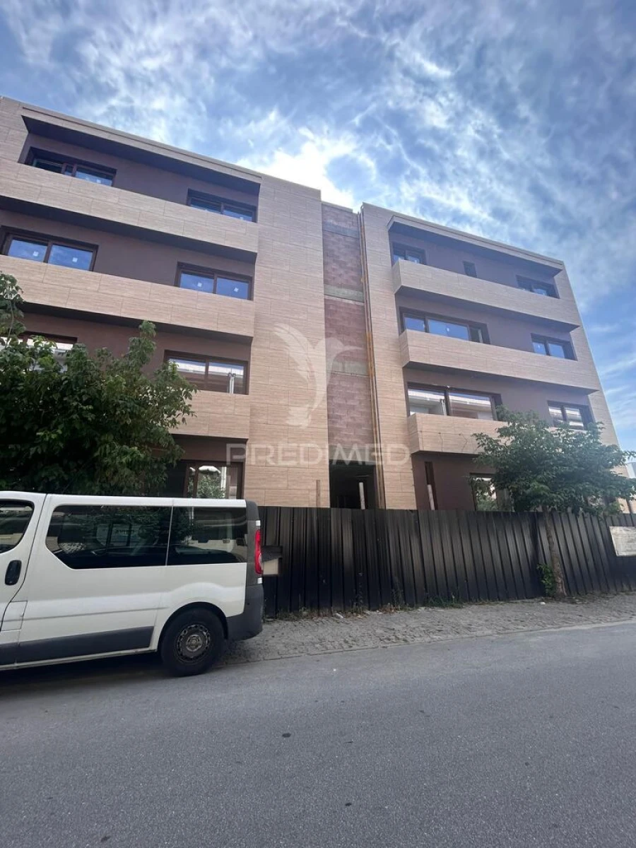 Apartamento T2 para Venda em Vila Verde e Barbudo Foto 18