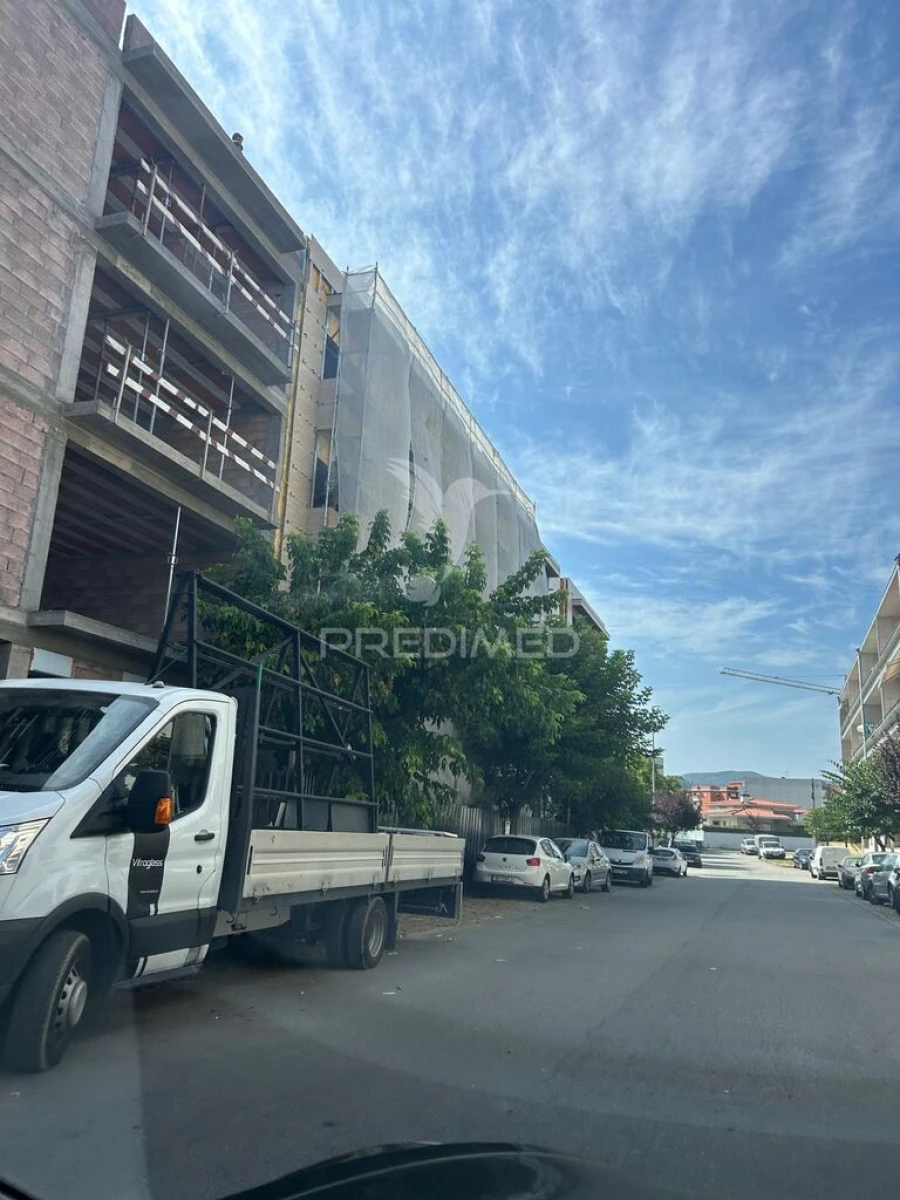 Apartamento T2 para Venda em Vila Verde e Barbudo Foto 19