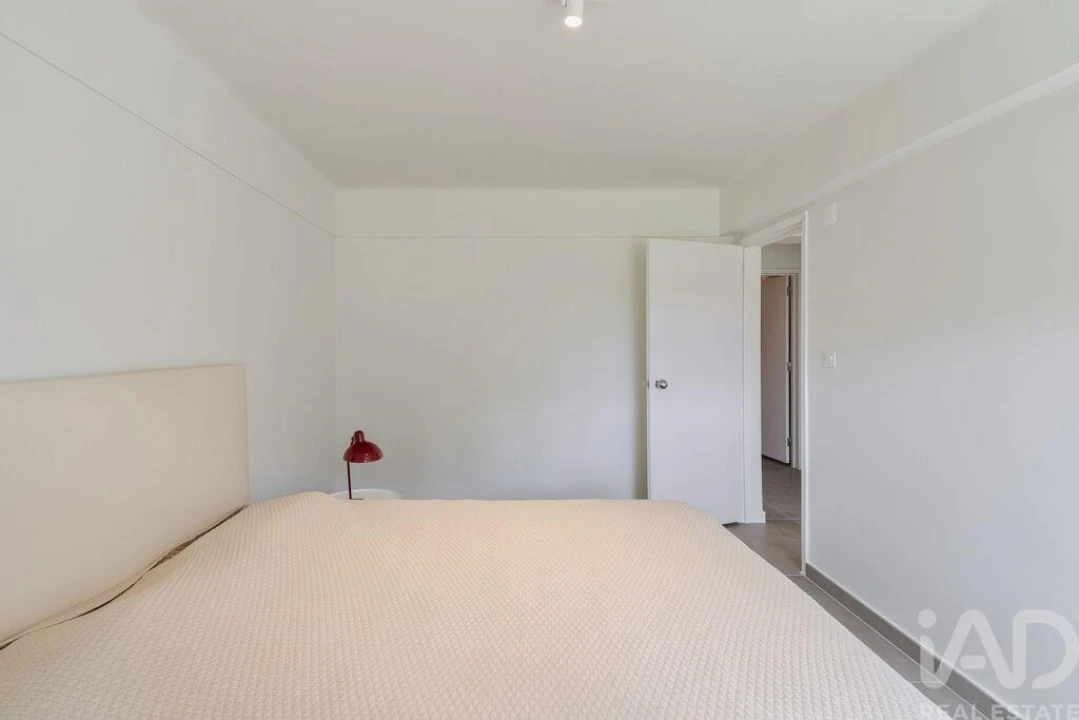 Apartamento para Venda em Carnide Foto 22