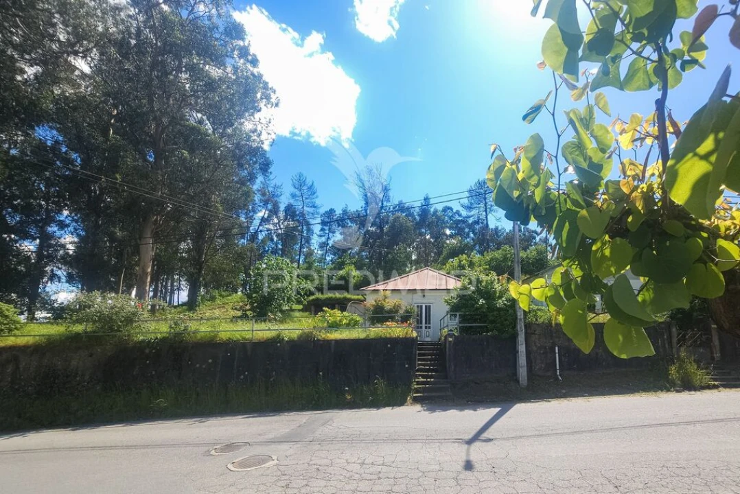 Moradia T3 para Venda em Macieira da Lixa e Caramos Foto 2