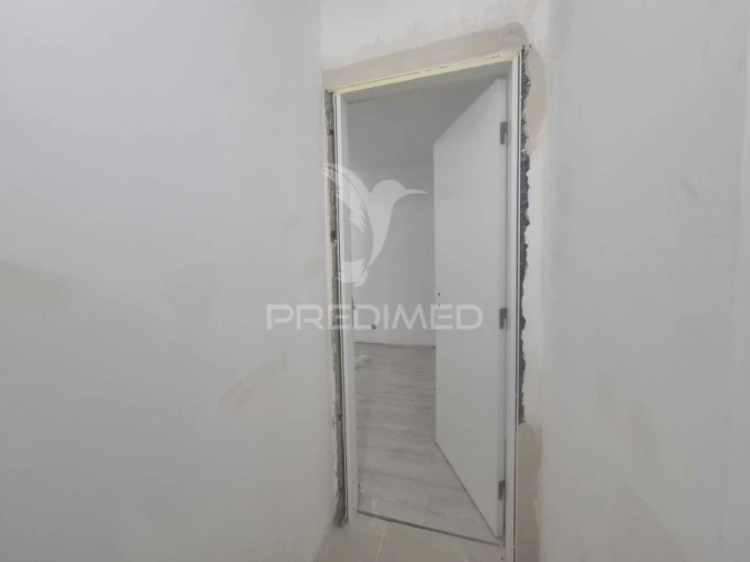 Apartamento T4 para Venda em Laranjeiro e Feijó Foto 10