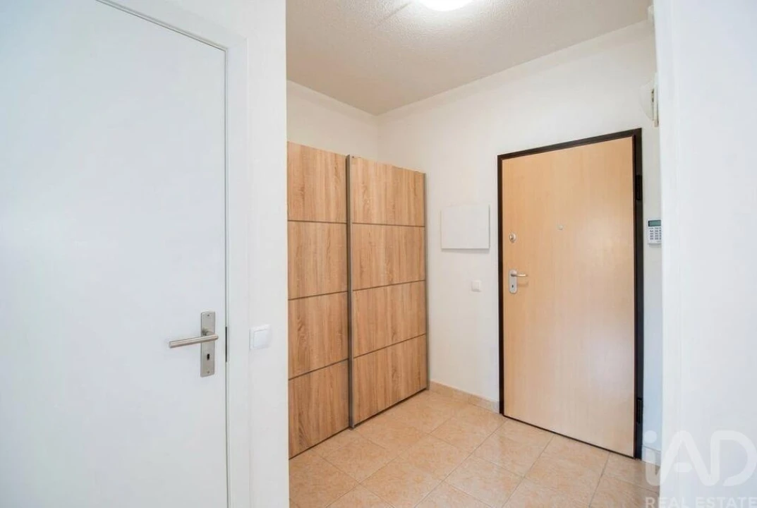 Apartamento T1 para Venda em Portimão Foto 11