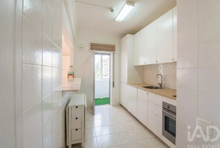 Apartamento T1 para Venda em Portimão Foto 8