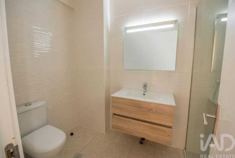 Apartamento T1 para Venda em Portimão Foto 18