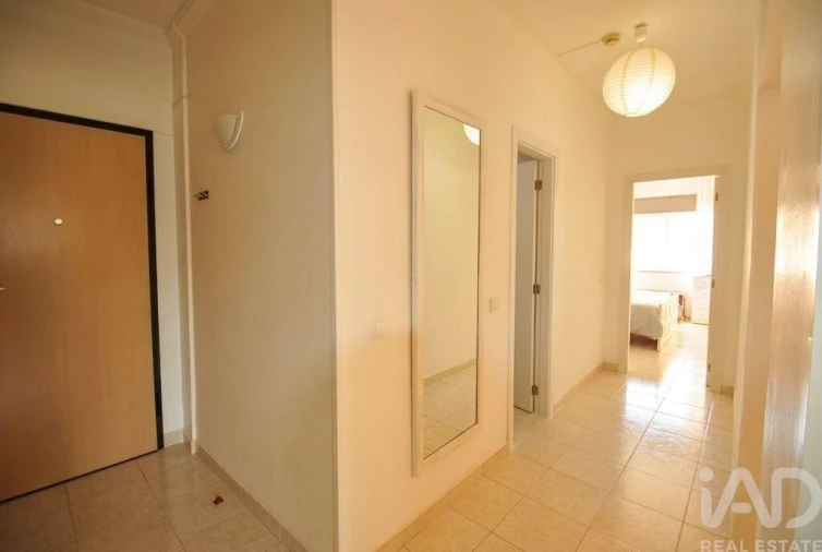 Apartamento T1 para Venda em Portimão Foto 10