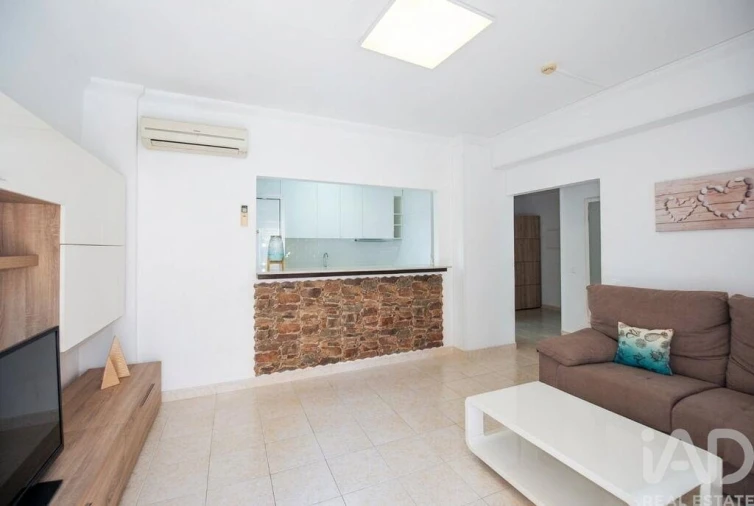 Apartamento T1 para Venda em Portimão Foto 3