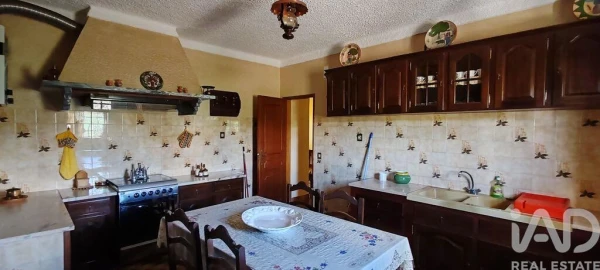Moradia T6 para Venda em Proença-A-Nova e Peral