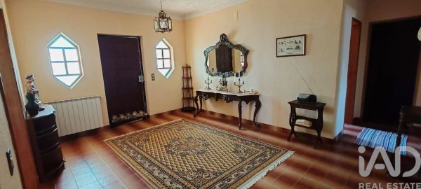 Moradia T6 para Venda em Proença-A-Nova e Peral