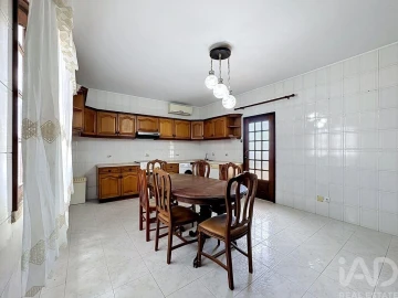 Moradia T5 para Venda em Loule (São Sebastião)