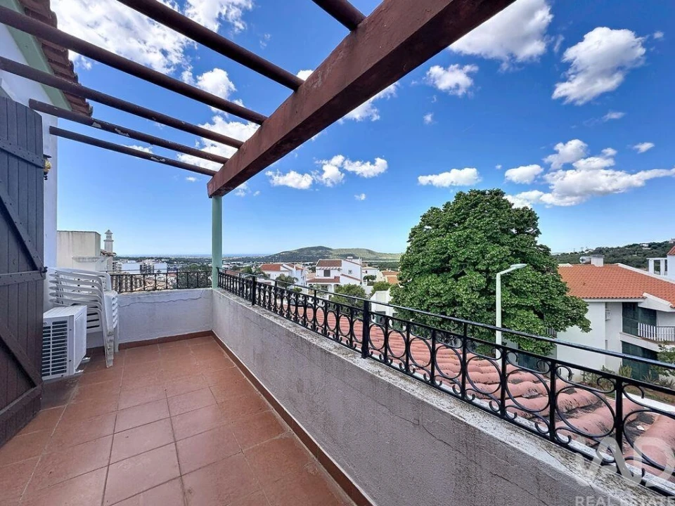 Moradia T5 para Venda em Loule (São Sebastião) Foto 35