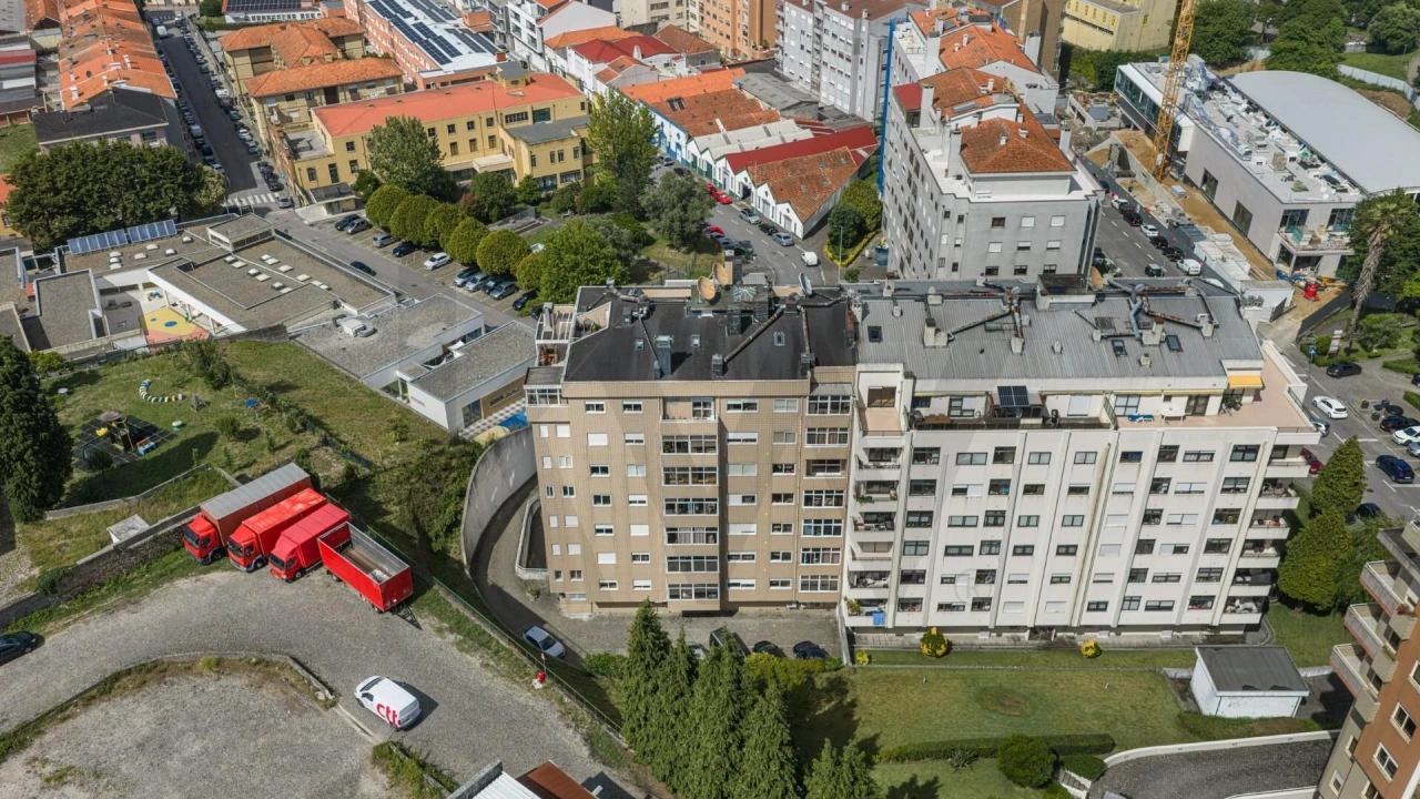 Apartamento T3 para Venda em Santa Marinha e São Pedro da Afurada Foto 27