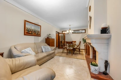 Apartamento T3 para Venda em Santa Marinha e São Pedro da Afurada