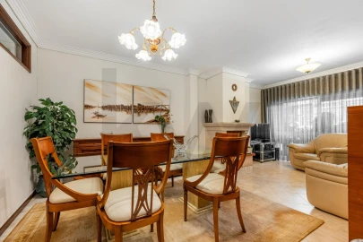 Apartamento T3 para Venda em Santa Marinha e São Pedro da Afurada