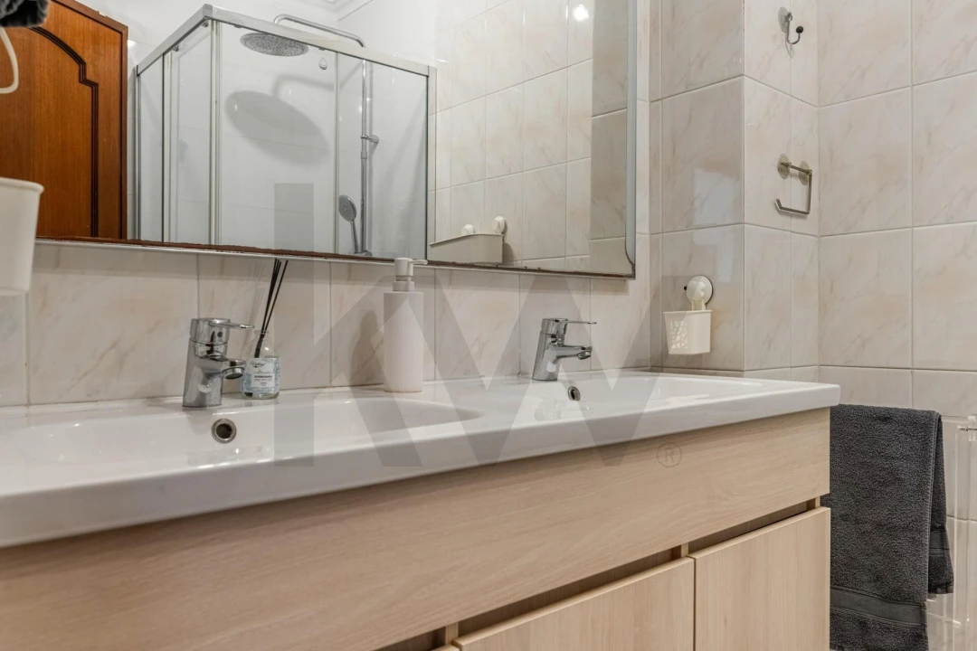 Apartamento T3 para Venda em Santa Marinha e São Pedro da Afurada Foto 16
