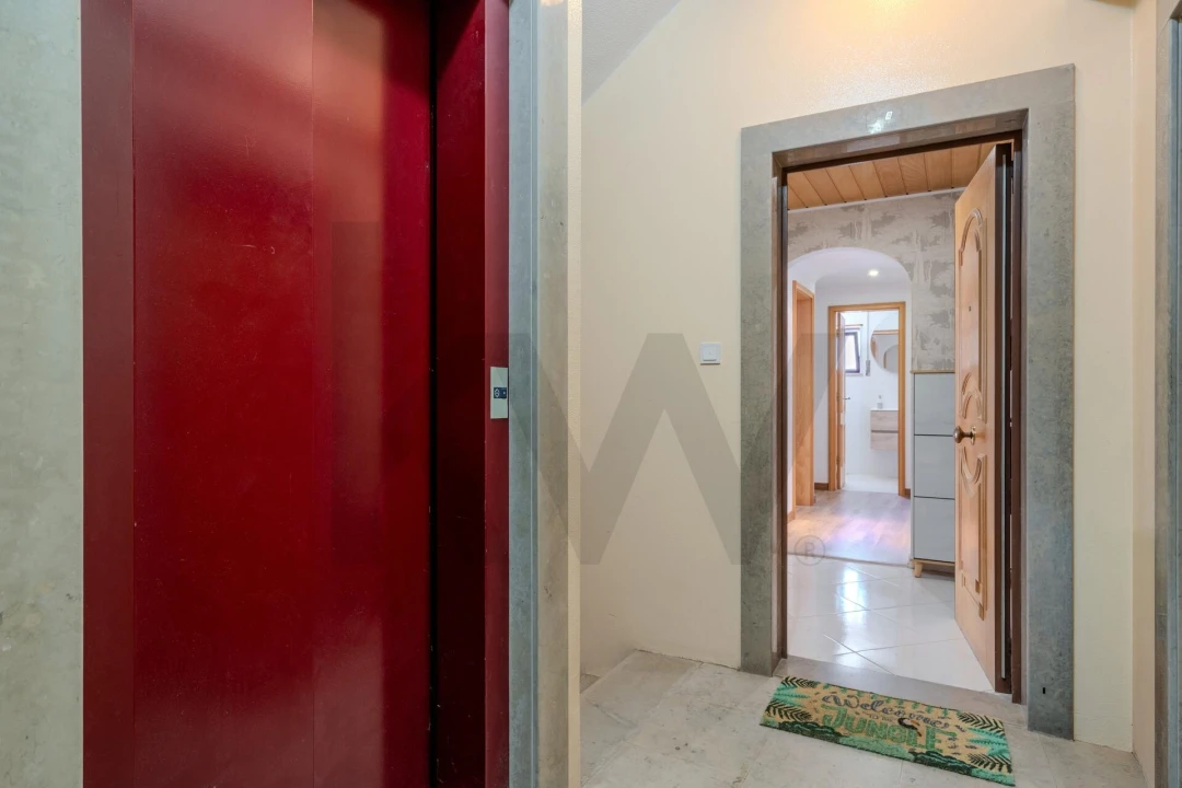 Apartamento T2 para Venda em Costa da Caparica Foto 23