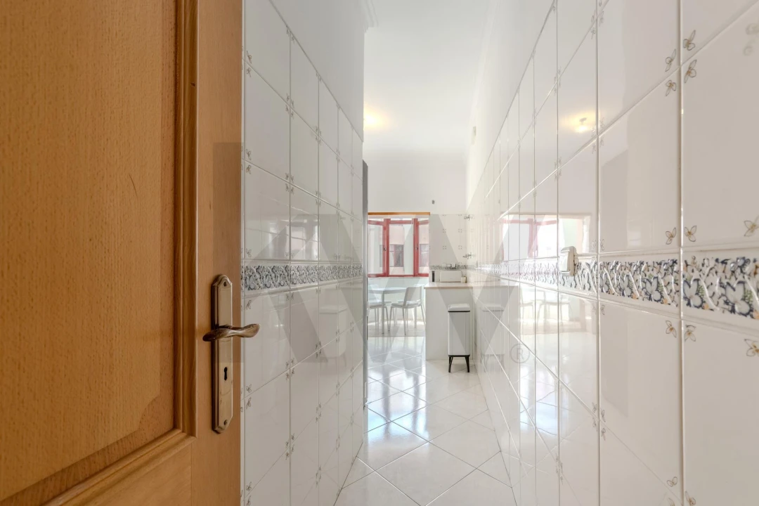Apartamento T2 para Venda em Costa da Caparica Foto 2