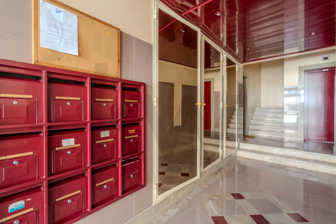Apartamento T2 para Venda em Costa da Caparica Foto 21
