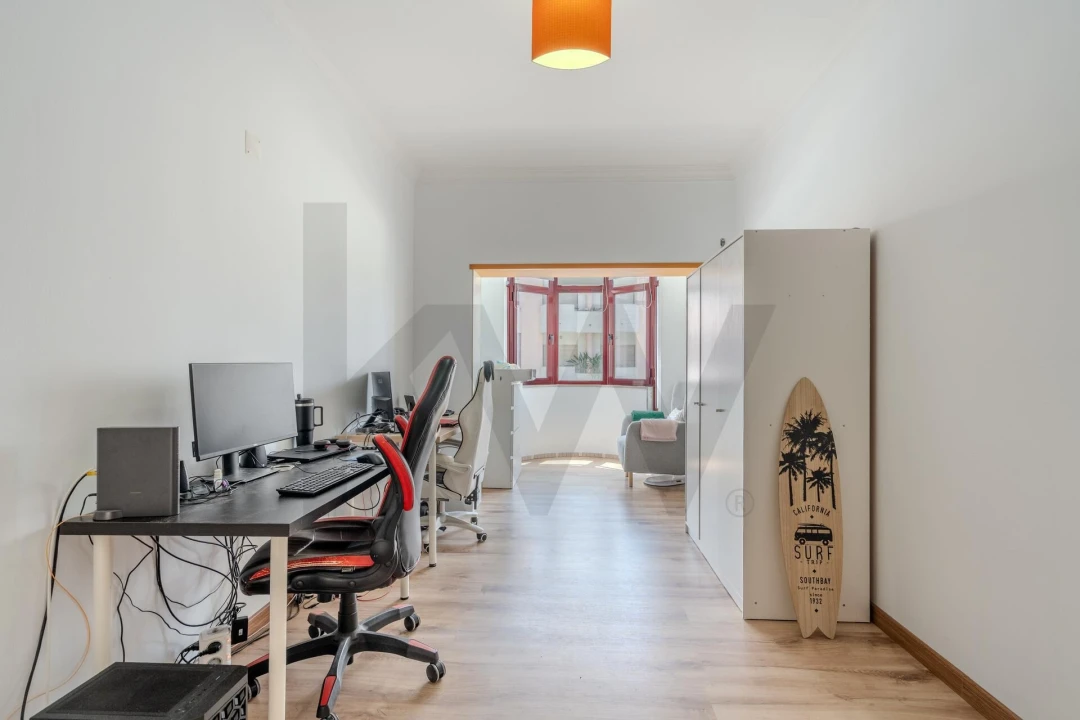 Apartamento T2 para Venda em Costa da Caparica Foto 14
