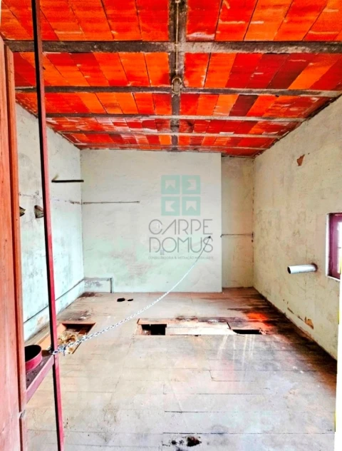 Prédio para Venda em Gaeiras