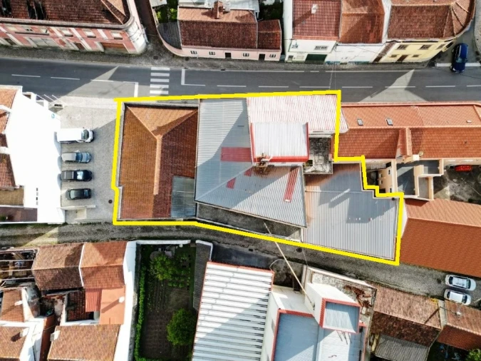 Prédio para Venda em Gaeiras Planta 1