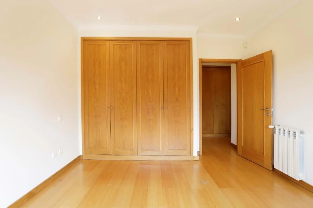 Apartamento T1 para Arrendamento em Canidelo Foto 6