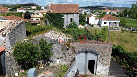 Moradia T5 para Venda em Regueira de Pontes