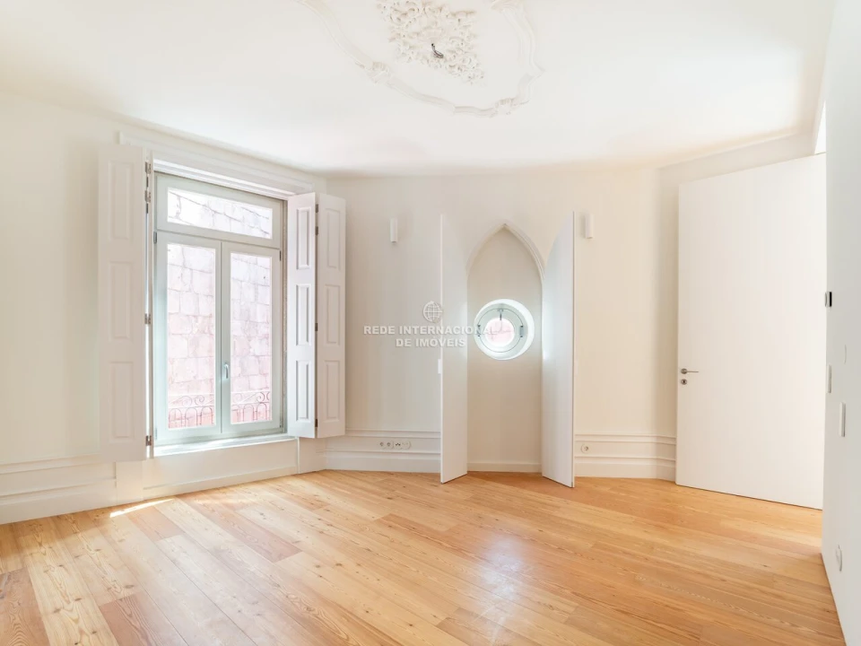 Apartamento T1 para Venda em Cedofeita, Santo Ildefonso, Sé, Miragaia, São Nicolau e Vitória Foto 28