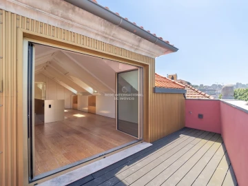 Apartamento T2 para Venda em Cedofeita, Santo Ildefonso, Sé, Miragaia, São Nicolau e Vitória