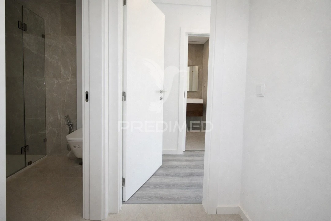 Apartamento T2 para Venda em Charneca de Caparica e Sobreda Foto 10