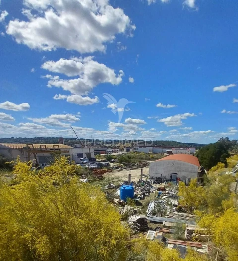 Armazém para Venda em Nossa Senhora da Conceição, São Brás dos Matos, Juromenha