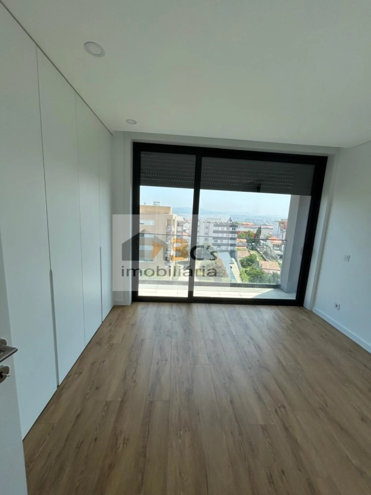 Apartamento T1 para Venda em Pedrouços Foto 15