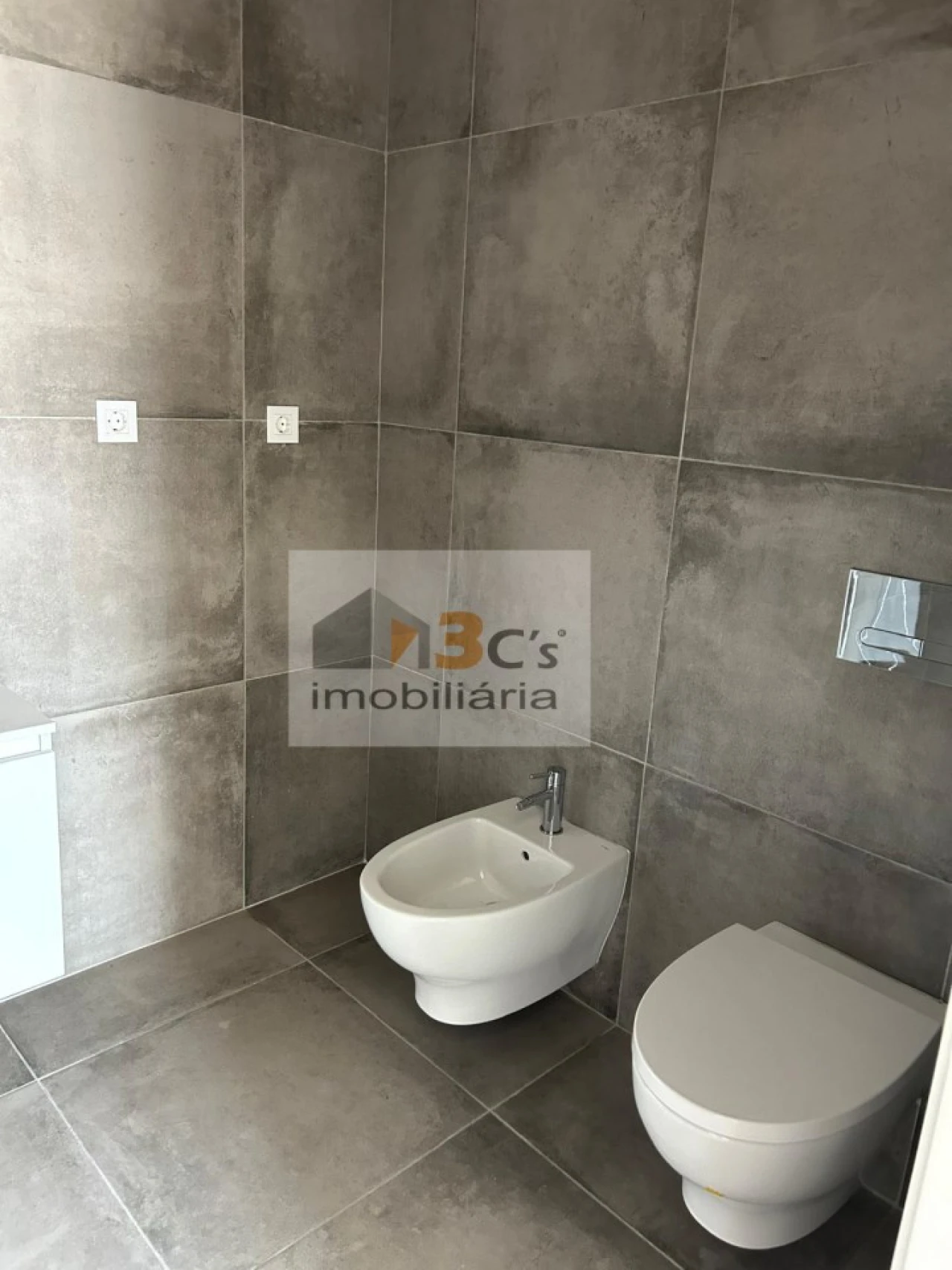 Apartamento T1 para Venda em Pedrouços Foto 9