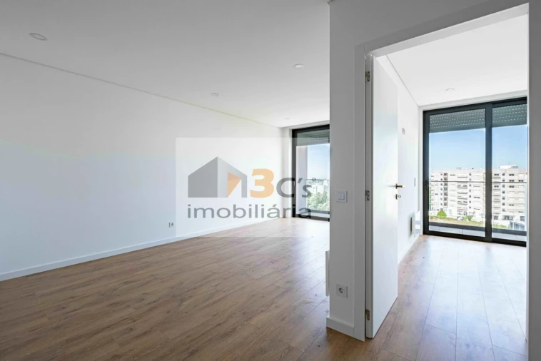 Apartamento T1 para Venda em Pedrouços Foto 14