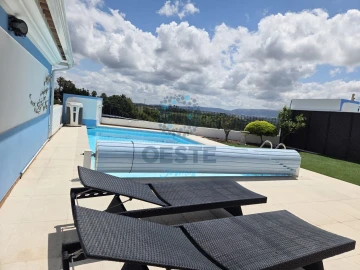 Moradia T4 para Venda em Carvalhal