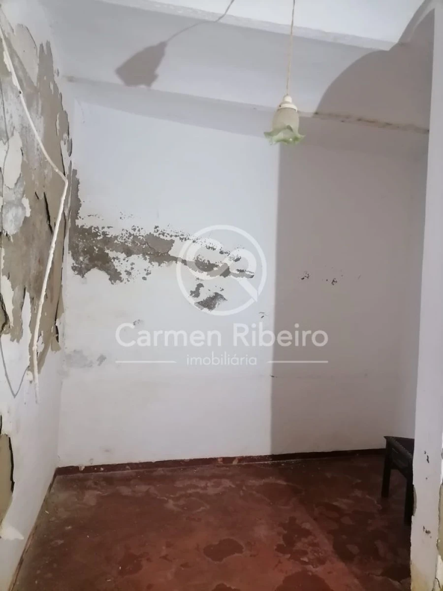 Moradia T4 para Venda em Santo Amaro Foto 17