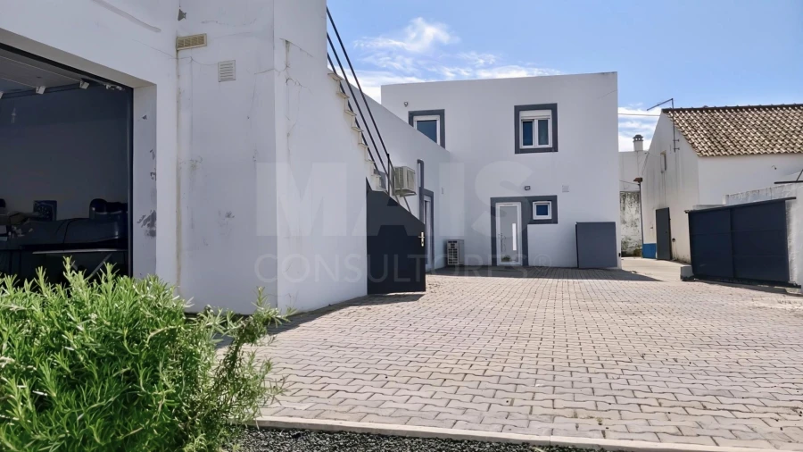 Moradia T3 para Venda em Atouguia da Baleia Foto 7