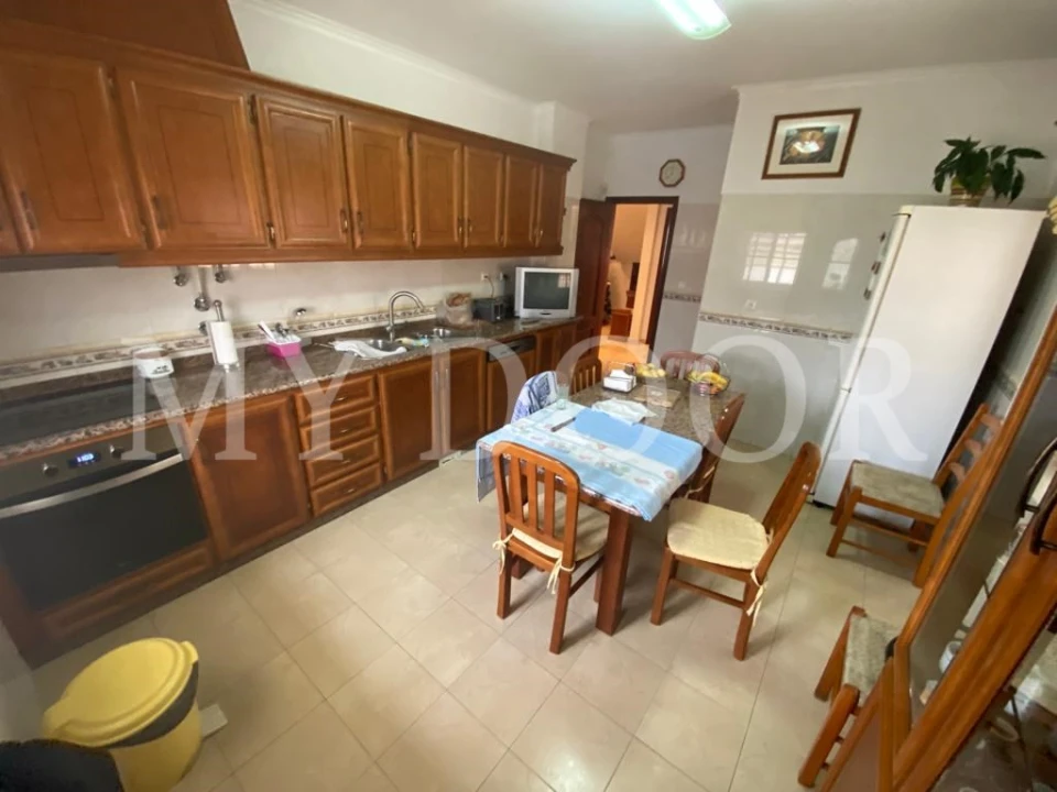 Moradia T4 para Venda em Santa Iria de Azoia, São João da Talha e Bobadela Foto 27