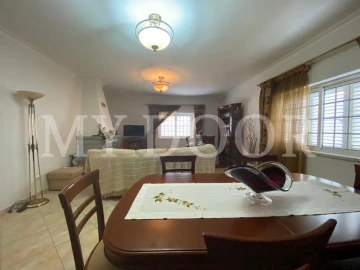 Moradia T4 para Venda em Santa Iria de Azoia, São João da Talha e Bobadela