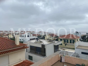 Moradia T4 para Venda em Santa Iria de Azoia, São João da Talha e Bobadela