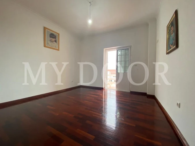 Moradia T4 para Venda em Santa Iria de Azoia, São João da Talha e Bobadela Foto 48
