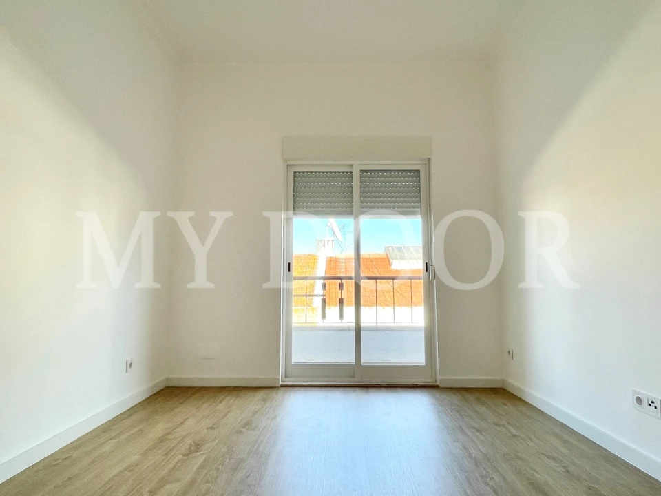 Apartamento T2 para Venda em Moscavide e Portela Foto 15