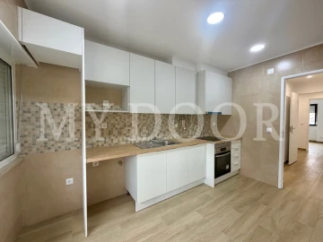 Apartamento T2 para Venda em Alto do Seixalinho, Santo André e Verderena
